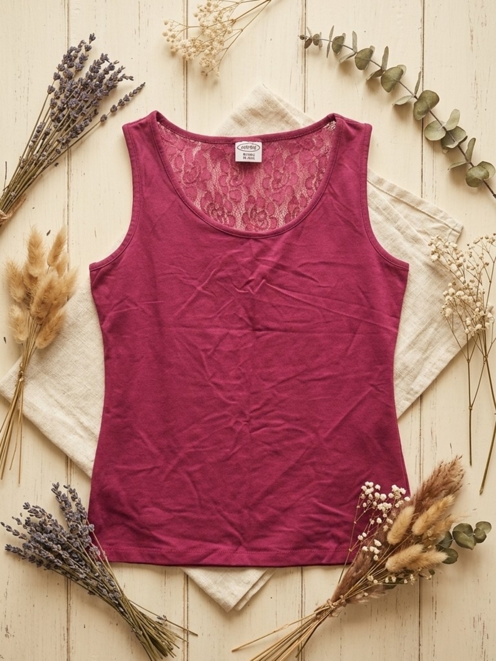 Elle Nor Classic Lace-Back Tank Top - Berry Size M